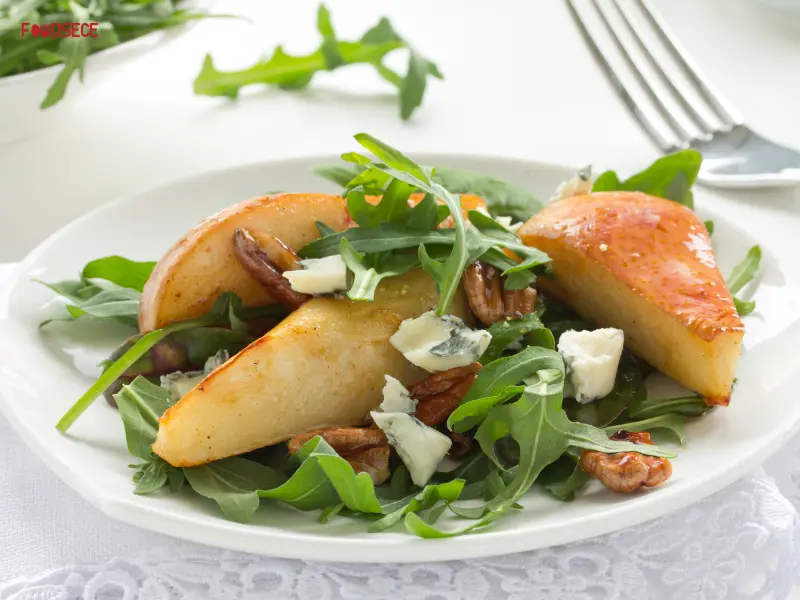 Pear and Gorgonzola Cheese Salad – Sweet and Savory